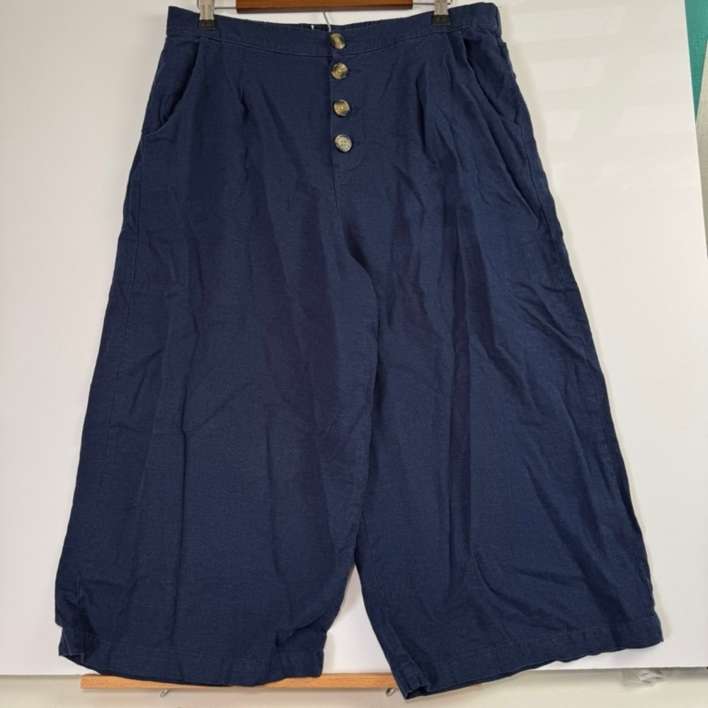 a.n.a Navy Blue Linen Blend Wide Leg Culotte Pants Womens Large Button Fly Crop